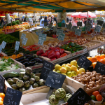 Le marché provençal de Sanary sur mer (Var)